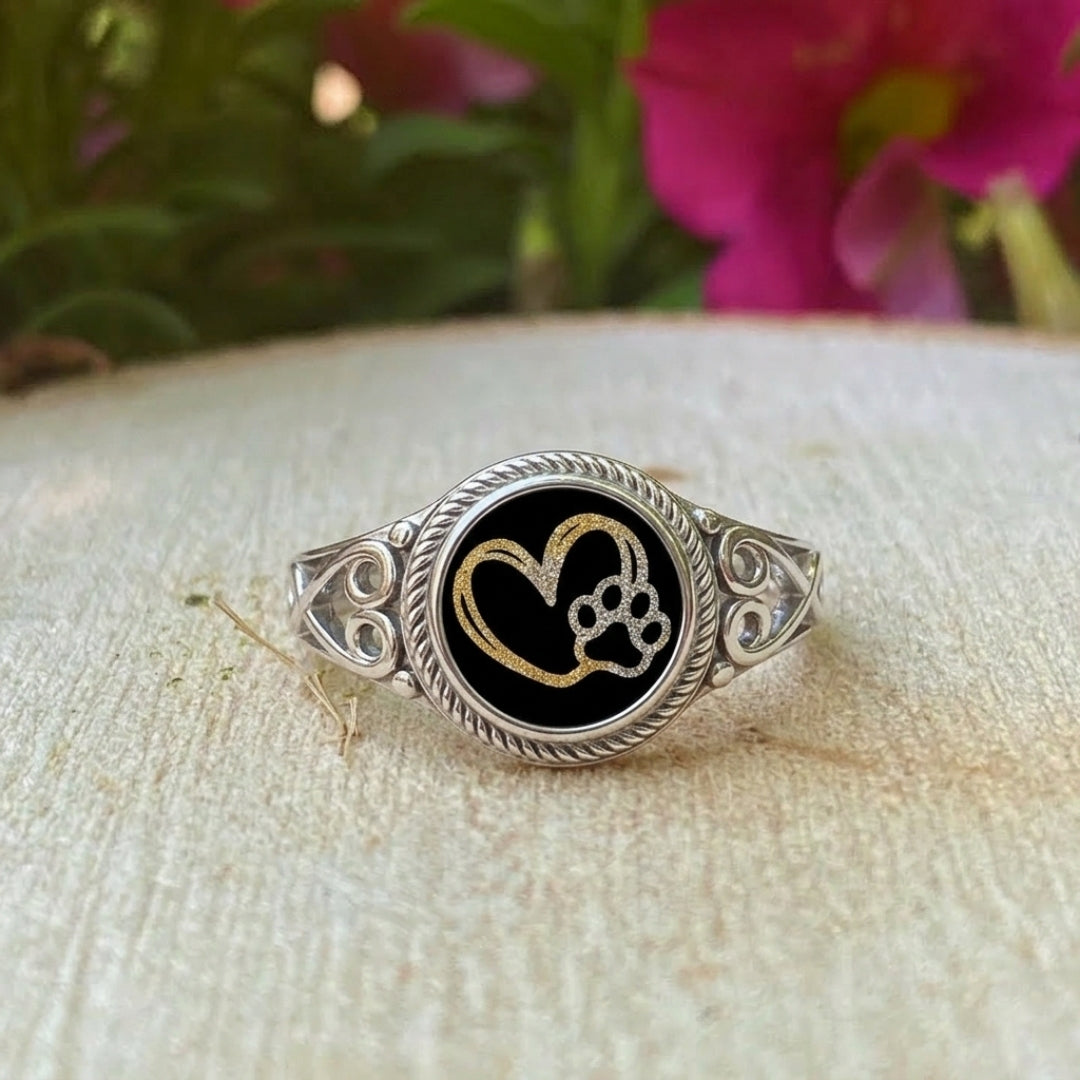 The Heart Remembers Ring