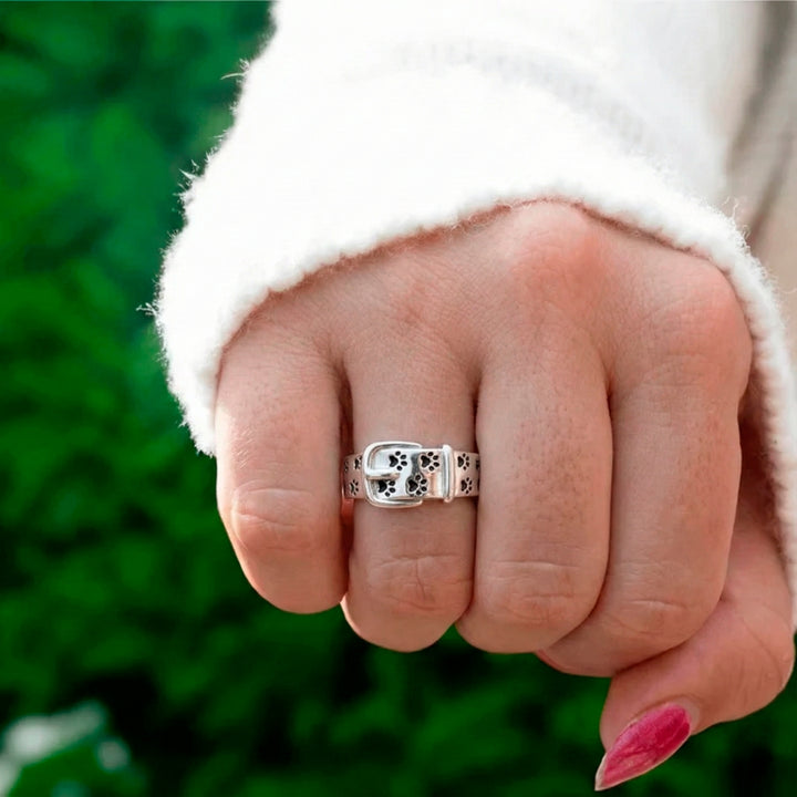 The Trail She Left Ring