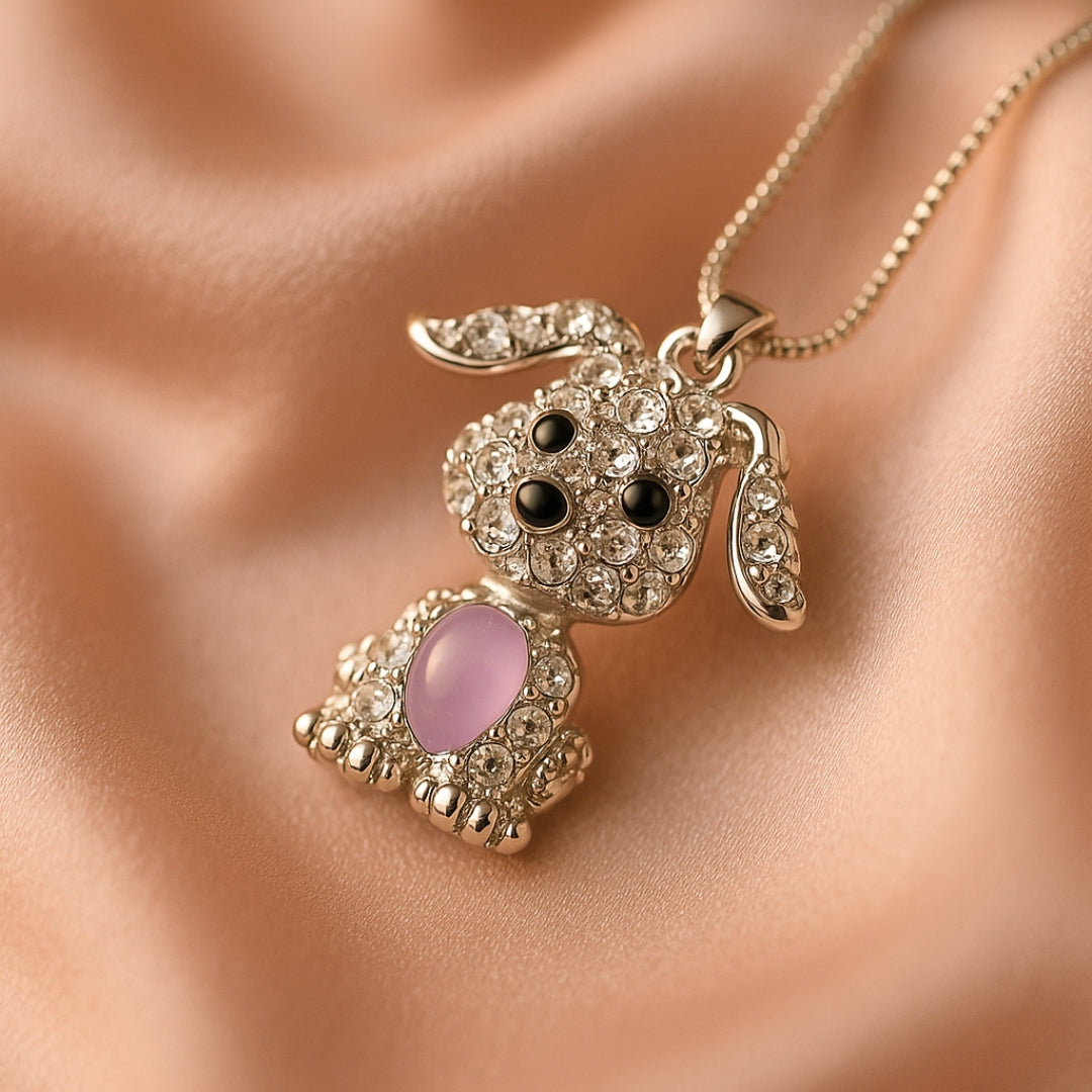 The Violet Toby Necklace