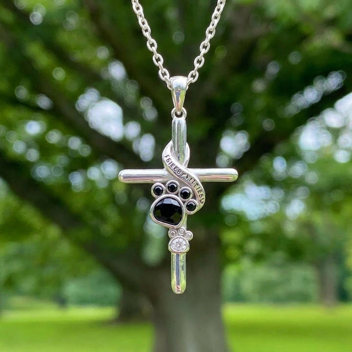 The Crossing Necklace