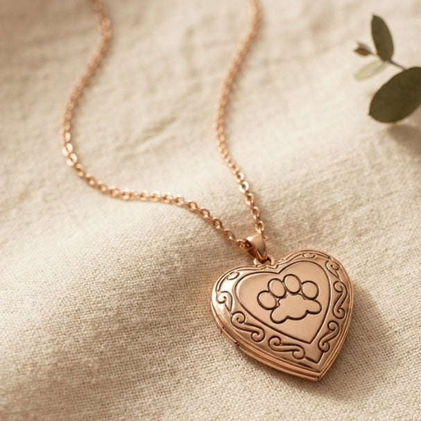 The Heart Trail Necklace, Rose Gold