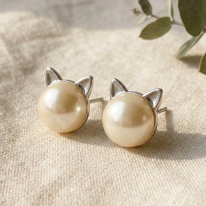 The Pearl Cat Studs