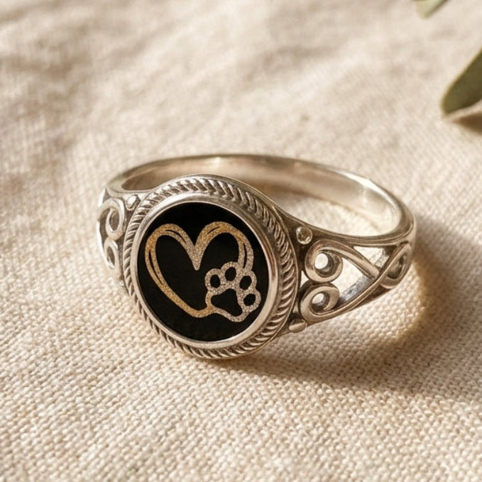 The Heart Remembers Ring