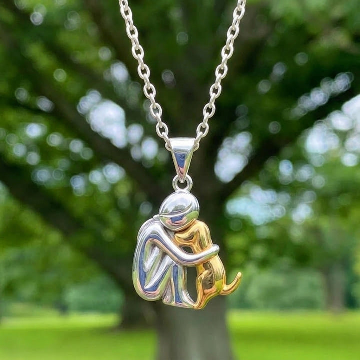 The Hug Necklace