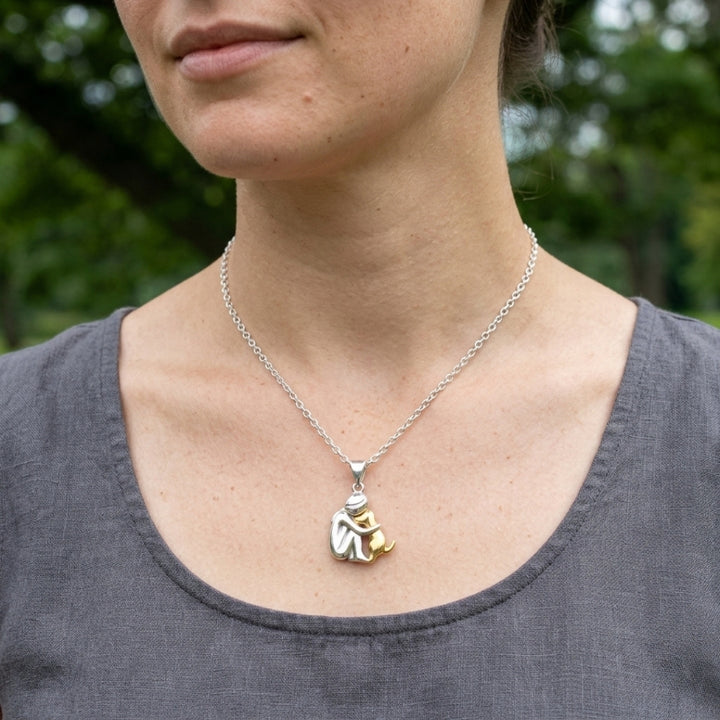 The Hug Necklace