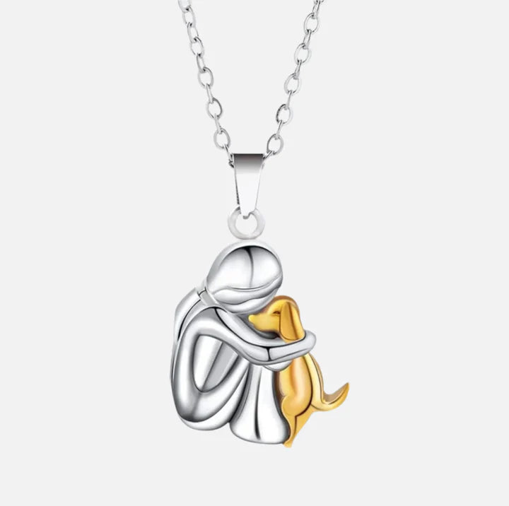 The Curled-Up Hug Necklace